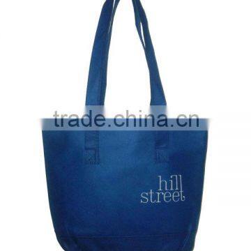 Newest foldable non-woven convenience tote bag with handle