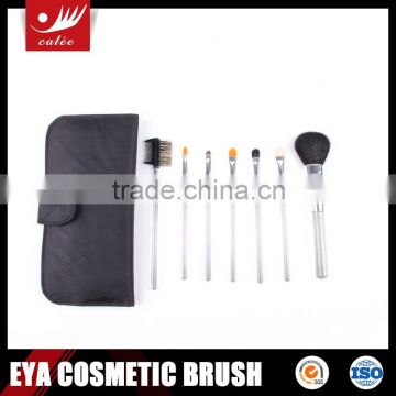 Fashionable Acrylic Handle 7pcs cosmetic brush set in black pouch