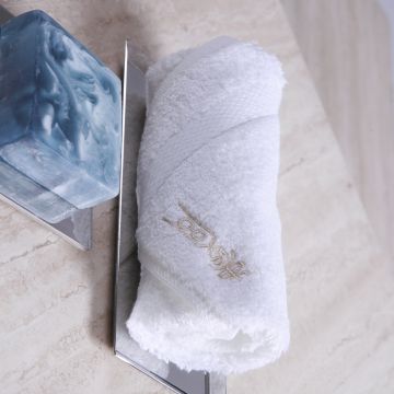Eliya Caro home new hotel vendome towel tris