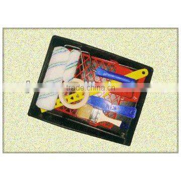 Painting roller set and brush paint tray kit