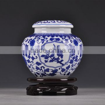 14*14*13cm blue and white masion jar made in jingdezhen                        
                                                Quality Choice
