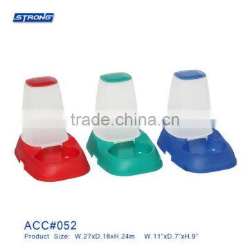 ACC#052 (1500ml Food Dispenser)