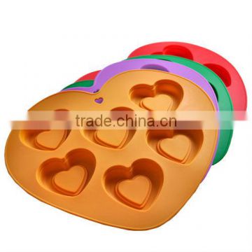2013 New Product !!! Food grade colorful silicone cake mold