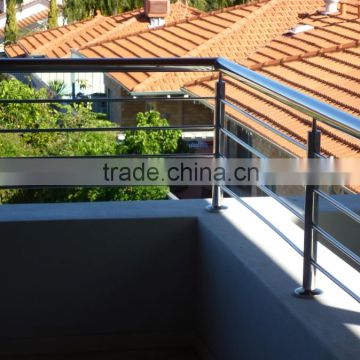 Low height stainless steel Balustrade to balconies                        
                                                                                Supplier's Choice