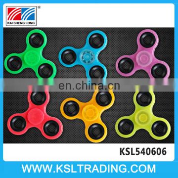 Hot sale three bar hand light spinner toy for children and adults