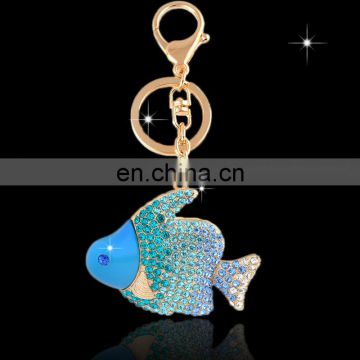 Wholesale Promotional cheap Fashion Decorative metal rhinestone crystal valentine goldfish Keychain for gift giving MCA-0069
