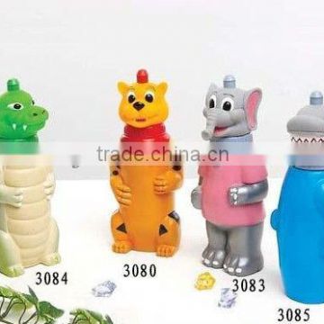 2015 the newest design animal shape plastic cup with straw on sales