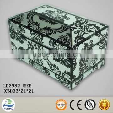 Mirrored Jewelry Box with Distressed Pattern