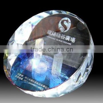 2016 Engraved fancy crystal paperweight for souvenir