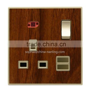 2016 NEW products single socket 13-amp usb outlet for UK/