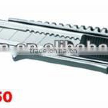 Aluminum alloy folding cutter ( 61 * 18MM carbon steel blade)