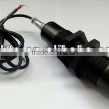 noncontact ultrasonic fuel level sensor with high resolution