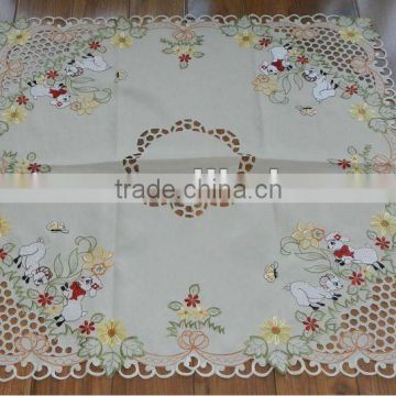 Decorative Table Covers for Easter 2015