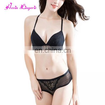 2017 Newest Lace Halter Girl Underwear Hot Lingerie Bra And Panty Set