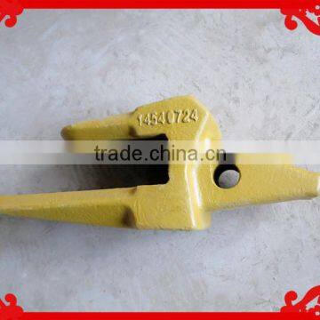 EXCAVATOR BUCKET TEETH &ADAPTERS FOR PC200