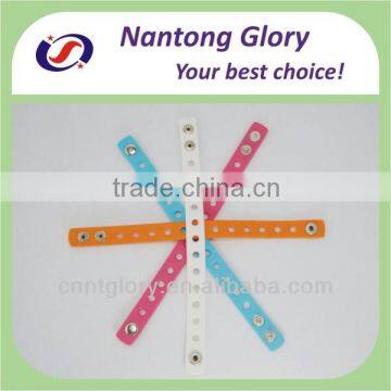 All kinds of customized adjustable silicone band