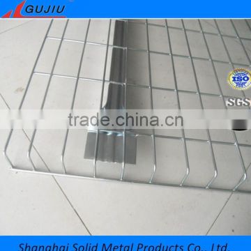 Industrial warehouse use pallet rack wire mesh decking