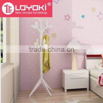 Buy Wholesale China Wooden Clothes Hangers Wholesale