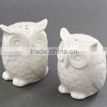 ceramic owl salt pepper shaker