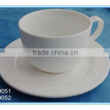 White Color Porcelain Coffee/Tea Cup and Saucer H9051