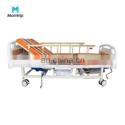 Factory Direct Manual 3 Cranks Nursing Bed Adjustable Home Use Medical Patient Fowlers Hospital Bed with Toilet