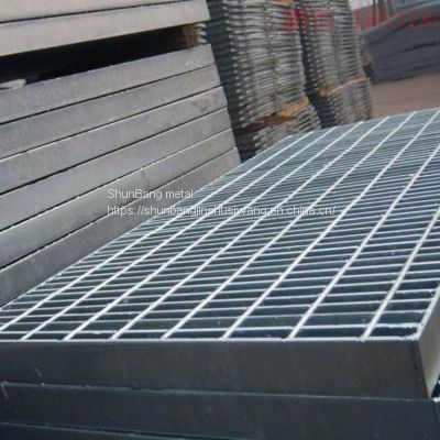 Steel grating of chemical plant