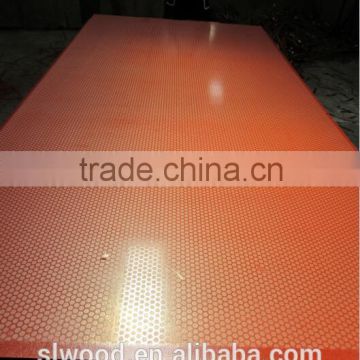 Non slip film faced plywood for construction