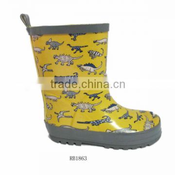 2013 kids' grey rubber rain boots with kinds of dinosaurs pattern
