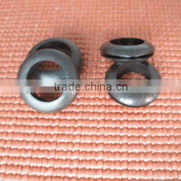 16mm diameter rubber grommet