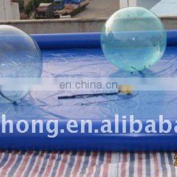 Inflatable ball pool
