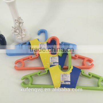 Non-slip plastic color hanger for garment Xufeng factory directly sale