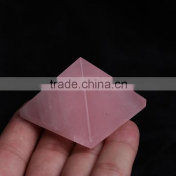 factory carved labradorite quartz crystal meditation pyramid for home decoration