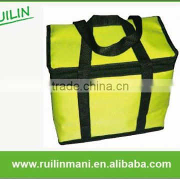 Simple Promotional 600D Polyester Cooler Bag For Cans
