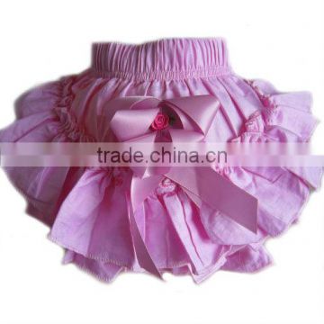 so lovely! Fresh and simple single color pink with bowknot ruffled shorts for baby baby bloomer cotton Diaper cover