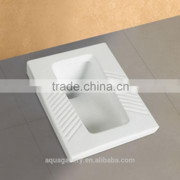 China Ceramic Squatting Toilet