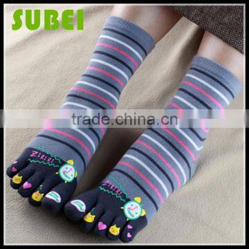 2015 Female warm five fingers socks,cotton and Happy Little Alarm Clock socks,Quiet and sweet