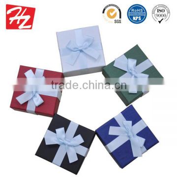 Plastic christmas gift box made in China