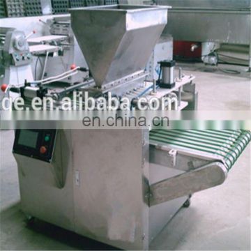Advanced Cupcakes Paste Filling Machine/ cupcake making machine with favorable price