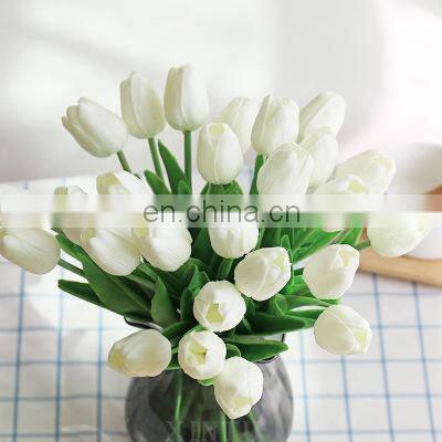 Wholesales Manufacture Wedding Bride Bouquet Beauty Silk Touch Artificial Tulip Flowers For Home Decoration