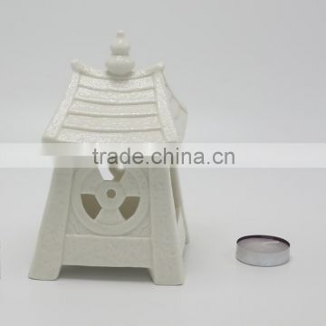 Cute Fashion Shape Ceramic Decoration Whit Windproof Candle Holder
