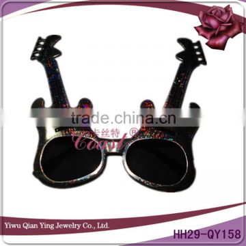 cheap fancy guitar shaped colored plastic party glasses