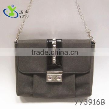 Rivet Decor Small Women Bag With Chain