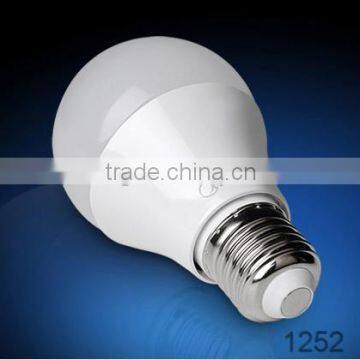 A60 plastic+aluminum indoor led lights for Sale