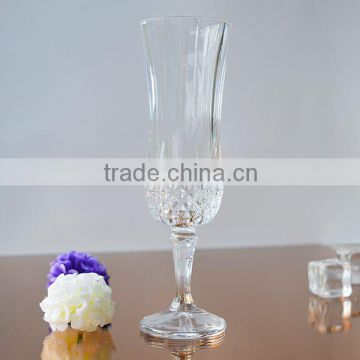 High Quality Clear Tulip Shape Wine Glass with Special Pattern