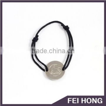 Manufacturer round shape tag charm bracelet