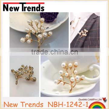 Elegant gold plant tree imitate pearl brooch party jewelry