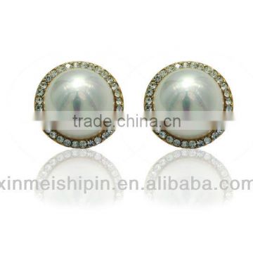 fashion pearl earrings