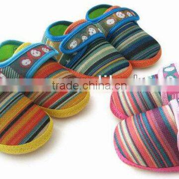Toddlers pretty rubber sole baby shoes