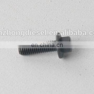 Genuine ISF2.8/3.8 diesel engine part Hexagon Flange Head Cap Screw 3901865