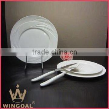 Ceramic dinner plate set